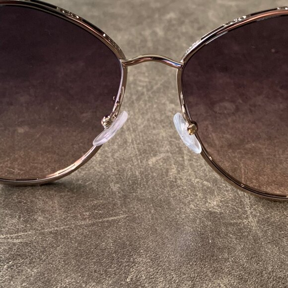 NIB- Women's Salvatore FERRAGAMO Stylized Aviator w/ Gradient Lens - Picture 9 of 15